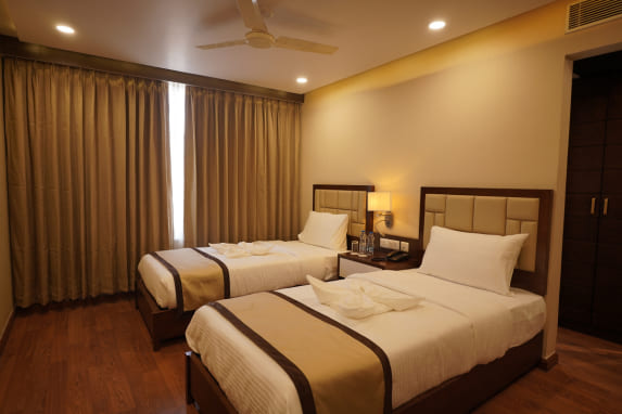Premium Twin Bedded Room